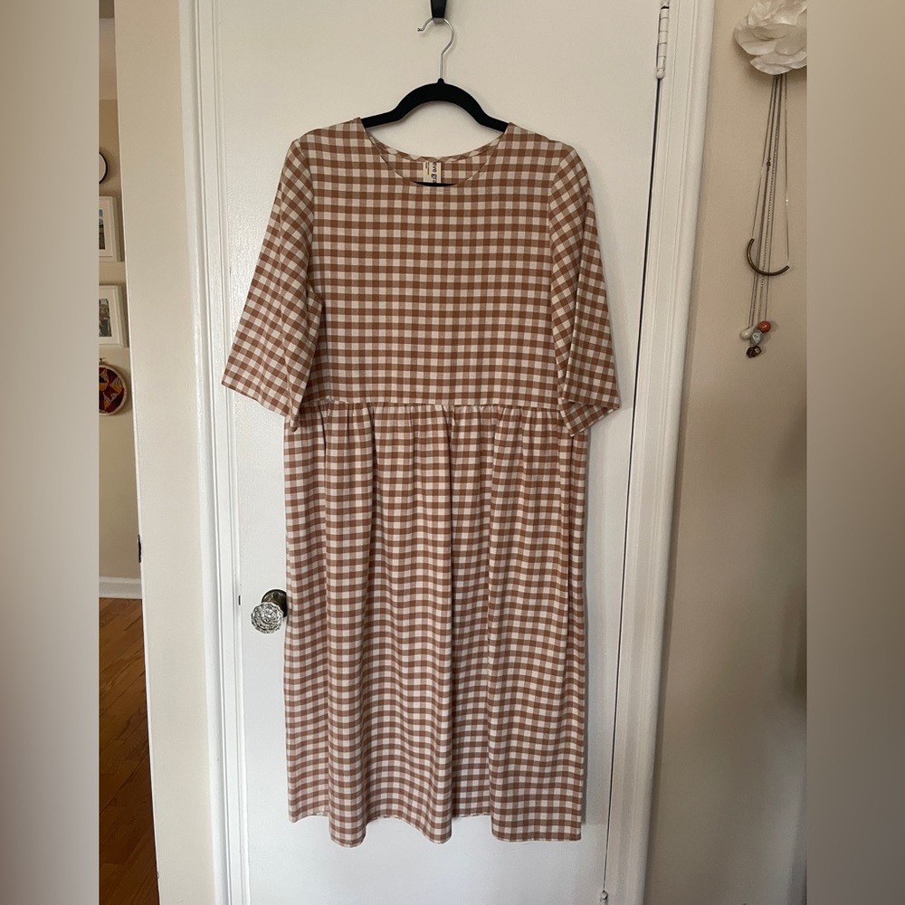 Eve Gravel Aretha Dress - Medium